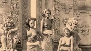 播放 暗灯娱乐从我的秘密生活中呈现“世界上的复古女性”，维多利亚时代英国绅士的色情忏悔