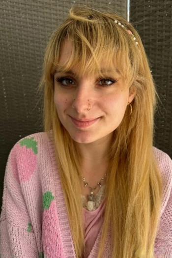 পর্নস্টার Evie