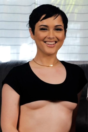Pornoster Nicole Valentine