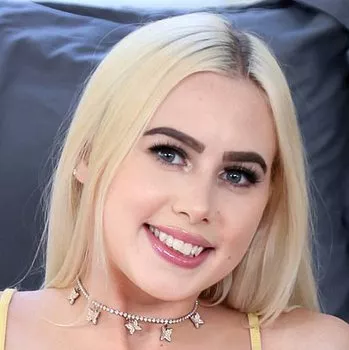 ポルノスター Bri Klein