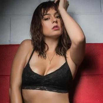 Bintang porno Nova Cane